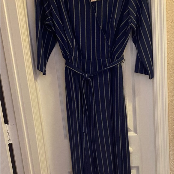 SKYLAR + MADISON WOMENS JUMPSUIT SIZE 2X. - Picture 2 of 6